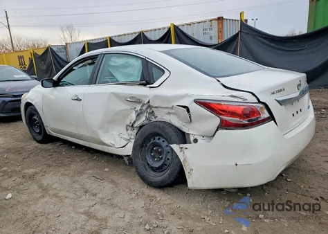 2014 Nissan Altima 2.5 из США, поврежденный, VIN 1N4AL3AP3EC116233